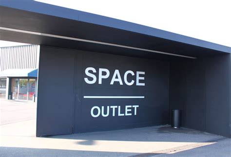 prada space outlet florence|montevarchi outlet.